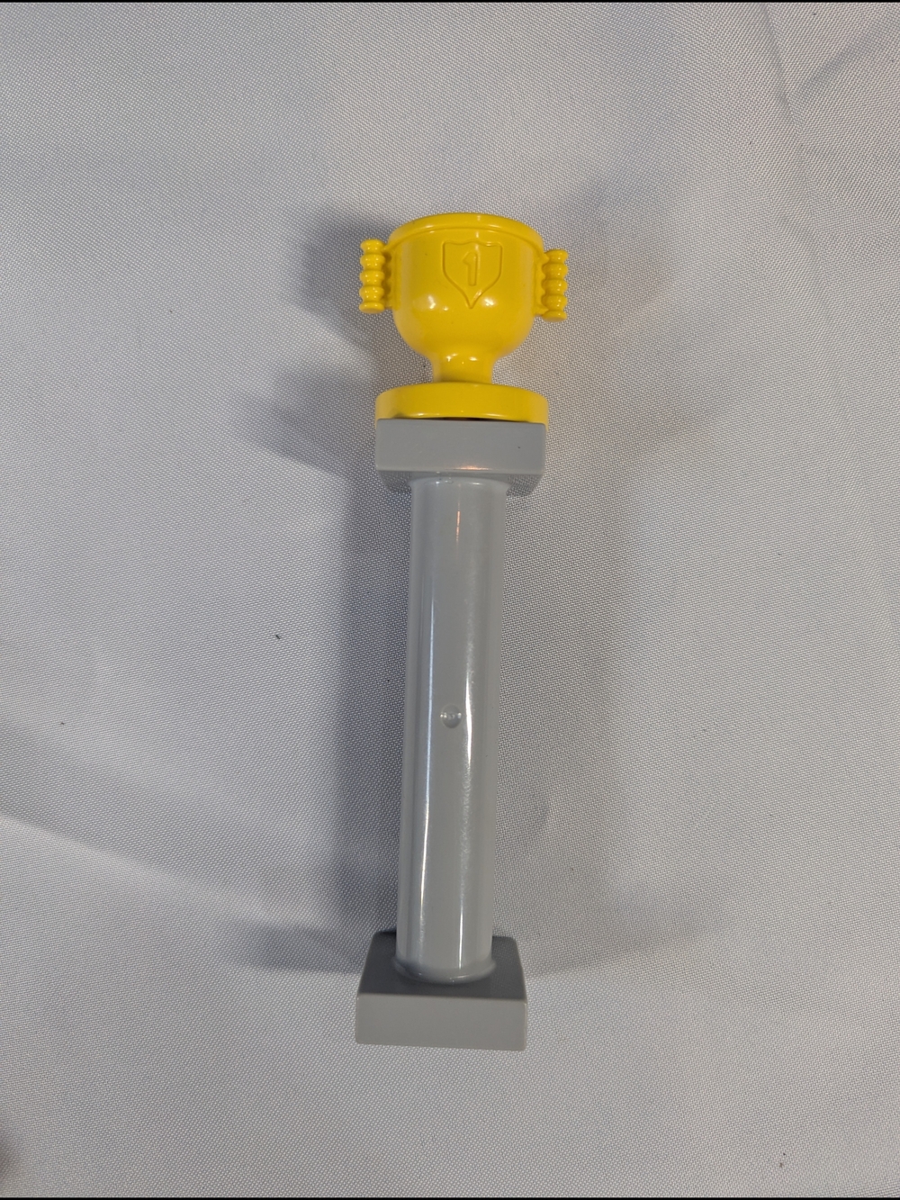 LEGO Duplo Disney Pixar Cars Figure Lot - McQueen, Mater, Francesco & Trophy - Picture 6 of 6